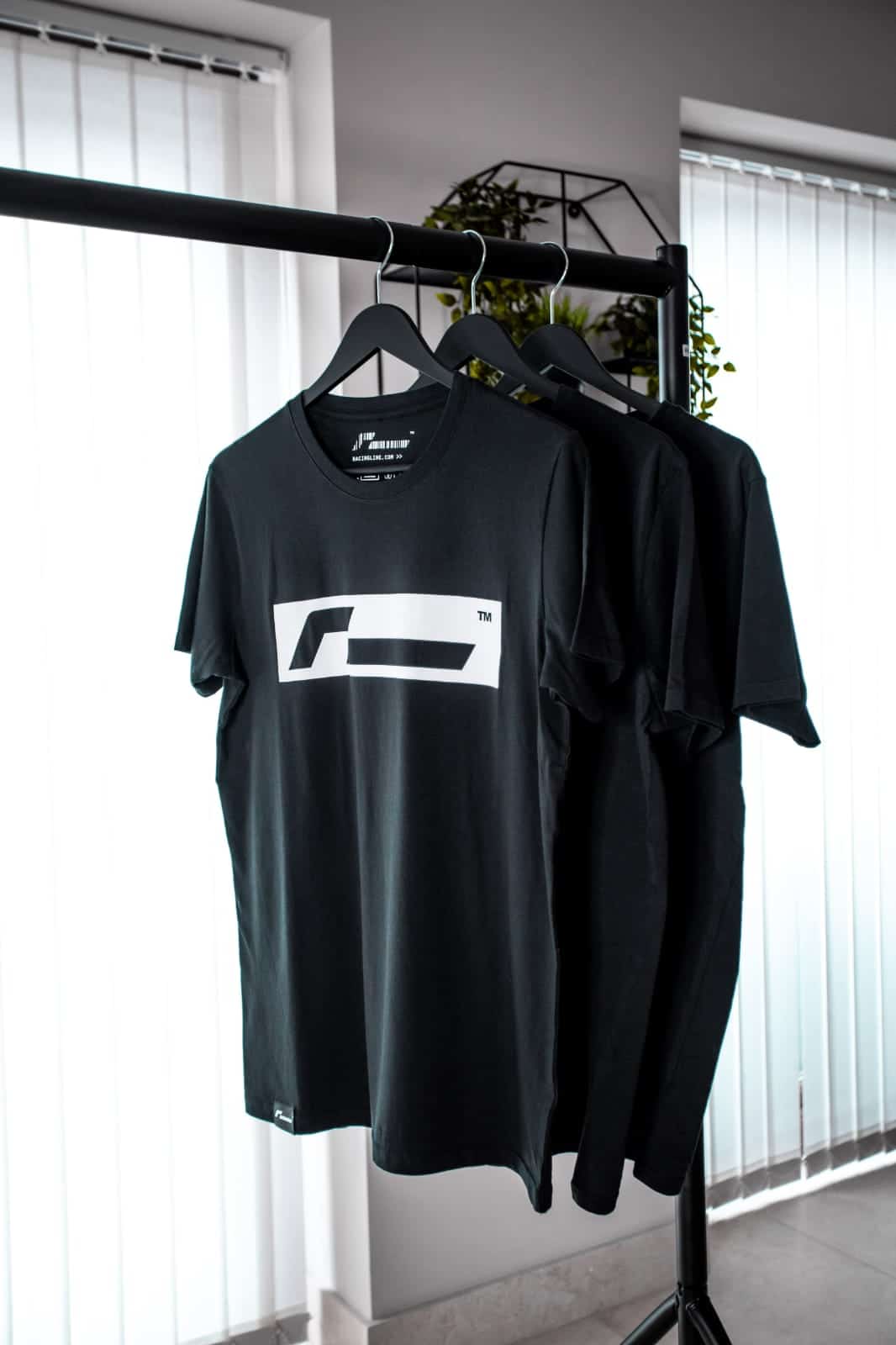 racingline-merchandise_50981156638_o